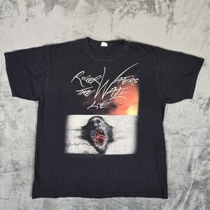 Roger Waters The Wall Live 2012 Tour T Shirt Size XL